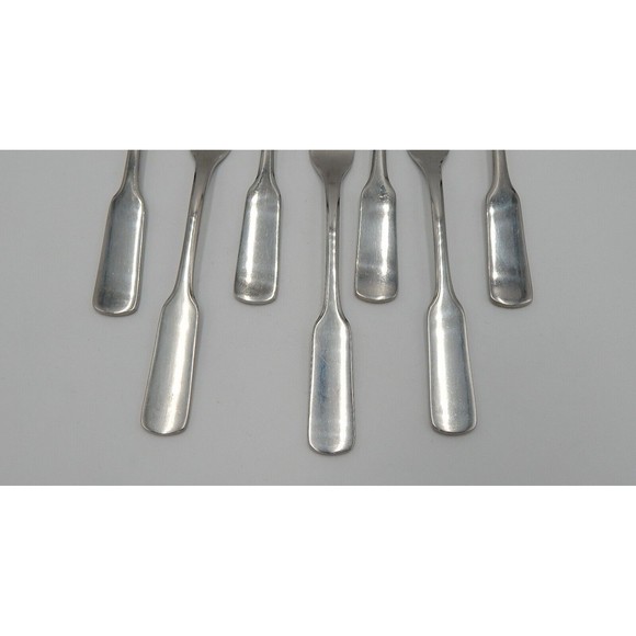 Retroneu Cambridge Cocktail Seafood Fork 18/8 Korea Set of 8 - Picture 3 of 9